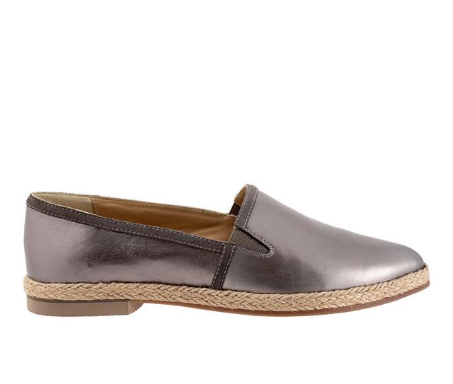 Women's Trotters Estelle Casual Loafers in Pewter Met color