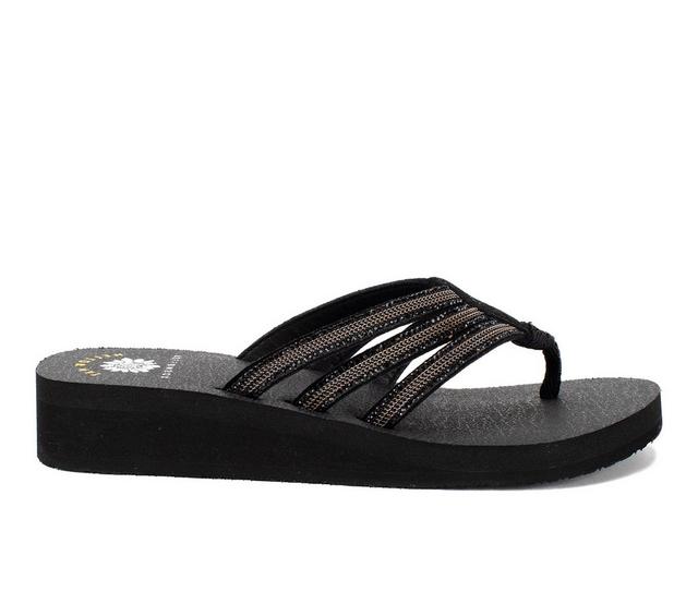 Women's Yellow Box Chelsea Flip-Flops in Black color