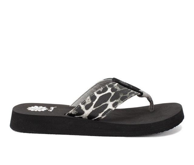 Women's Yellow Box Ferndale Flip-Flops in Gray color