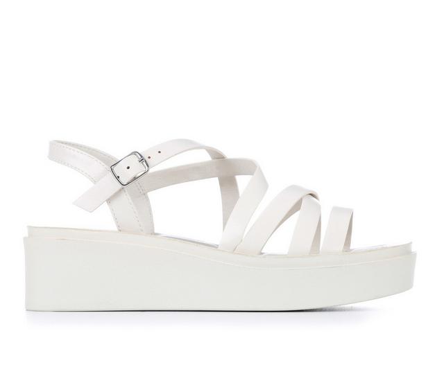 Unr8ed Tulip Wedges in Off White color