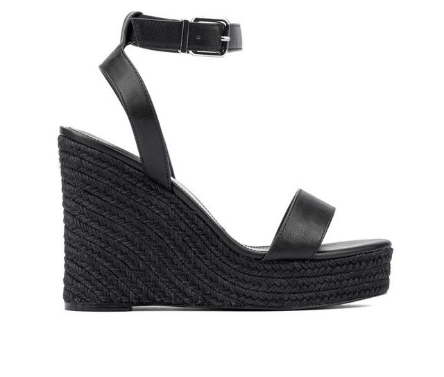 Women's Fashion to Figure Gale Wide Width Wedges in Black W color