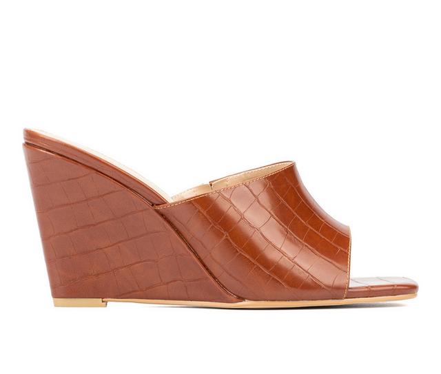 Women's Fashion to Figure Raina Wide Width Wedges in Cognac W color