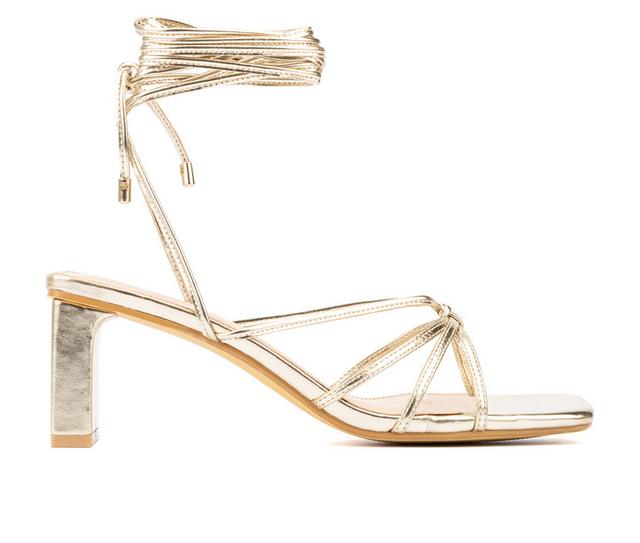 Women's Fashion to Figure Lana Dress Sandals in Gold W color