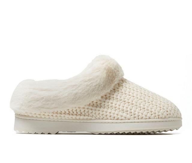 Dearfoams Hannah Festive Knit Clog Slippers in Cream color