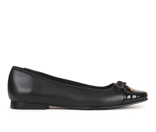 Steve Madden Celsiuss Flats in Black color