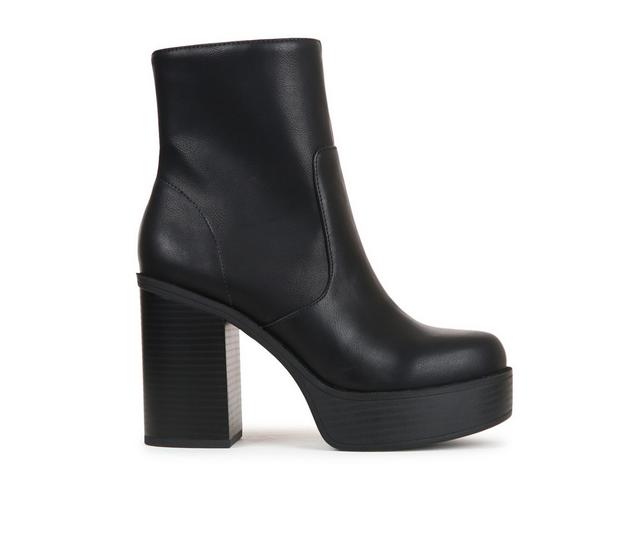 Women's Soda Kedge-S Booties in Black color