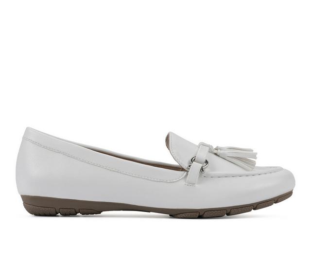 Women's Cliffs by White Mountain Gush Loafers in White Smooth color