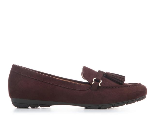 Women's Cliffs by White Mountain Gush Loafers in Chocolate color