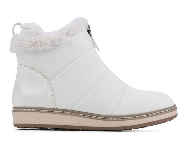 Women's White Mountain Tamarin Winter Booties in White color