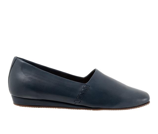 Women's Softwalk Vale Loafers in Navy color