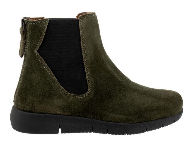 Women's Softwalk Albany Booties in DK GRN Suede color