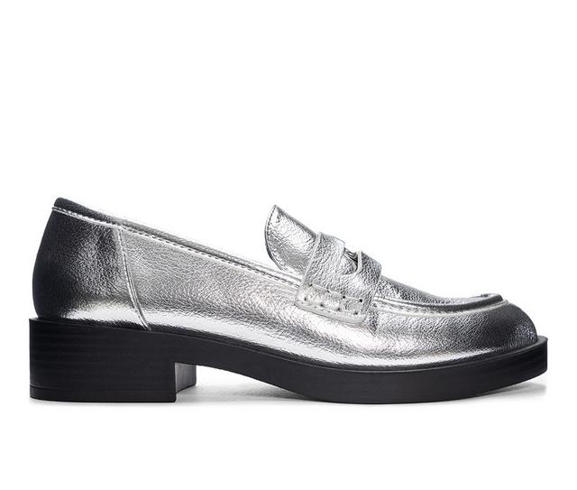 Women's Chinese Laundry Porter Loafers in Silver color