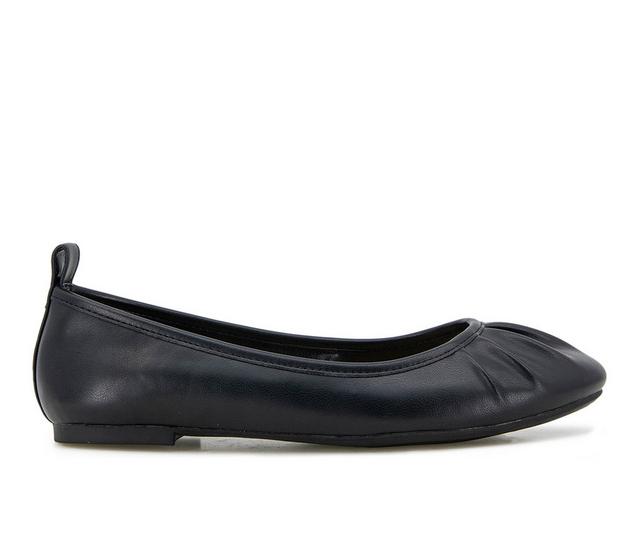 Women's XOXO Denise Flats in Black PU color