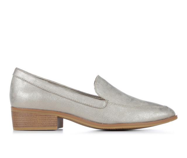 Women's Baretraps Hydie Loafers in Champange color