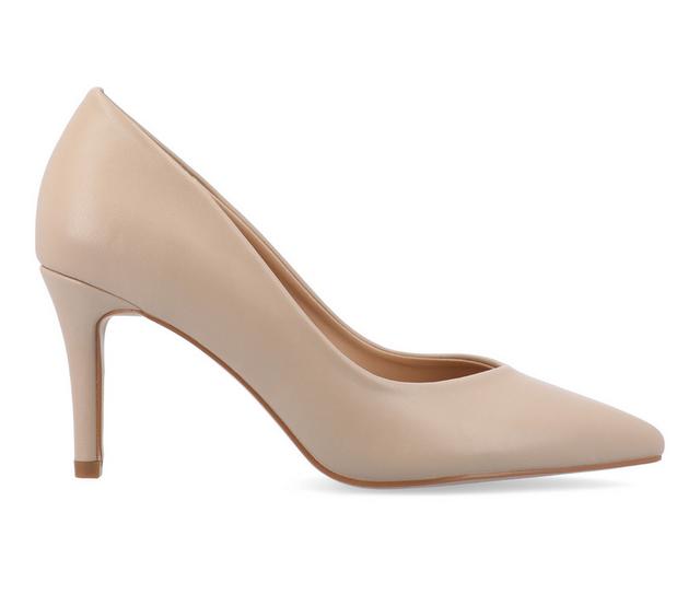 Women's Journee Collection Gabriella Pumps in Wheat color