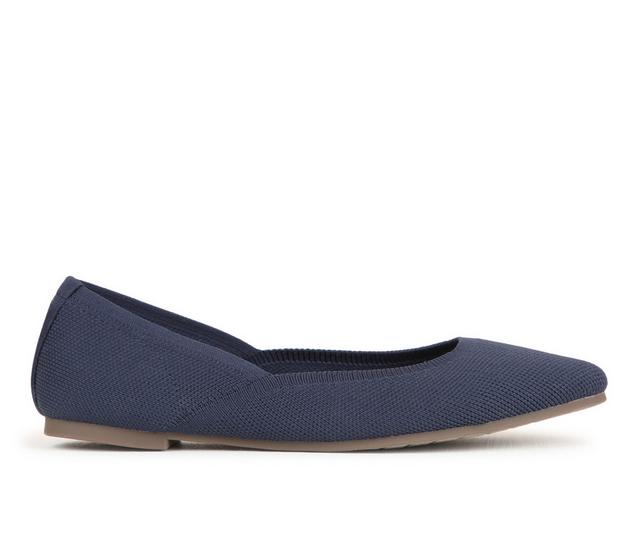 Women's Me Too Linza 15 Flats in Navy color