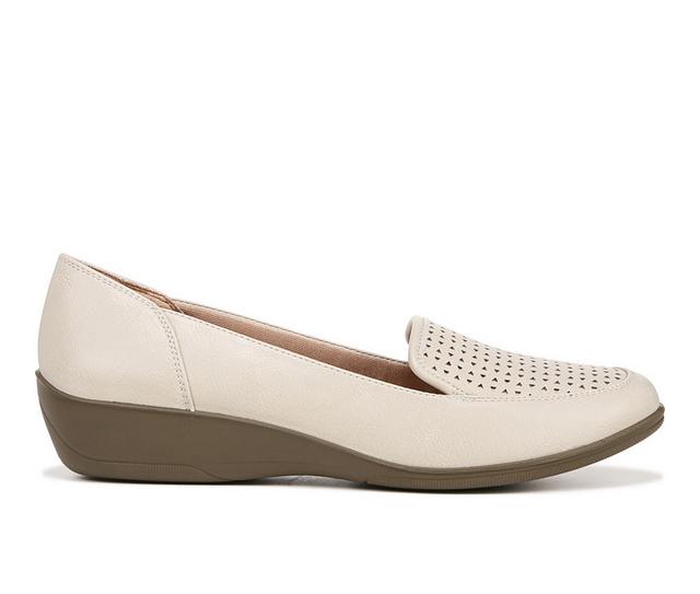 Women's LifeStride India Loafers in Beige color