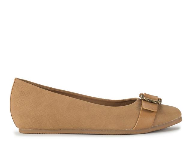 Women's Baretraps Colette Flats in Sandstone color