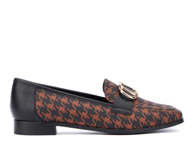 Women's New York and Company Ramira Loafers in Brown Black color