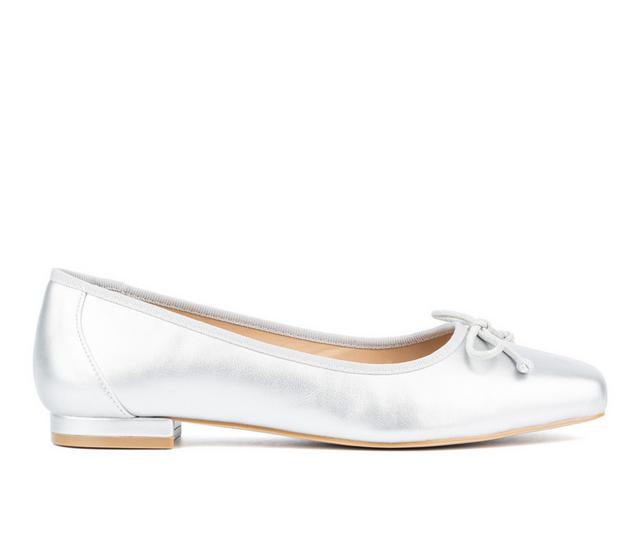 Women's Fashion to Figure Fawn Ballet Wide Width Flats in Silver Wide color
