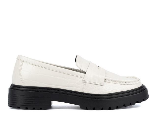 Women's Fashion to Figure Ilissa Loafer Shoes in Bone Croc W color