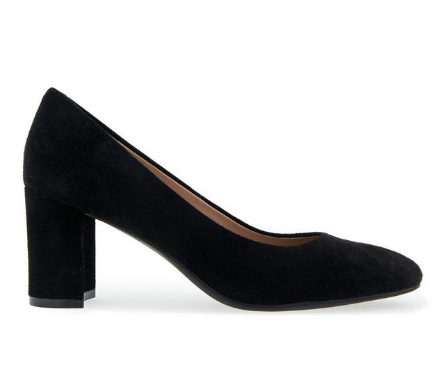 Women's Aerosoles Betsy Pumps in Black Suede color