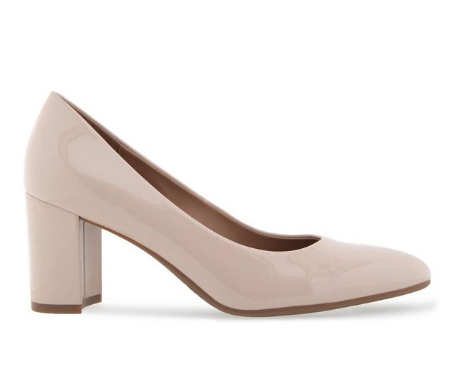 Women's Aerosoles Betsy Pumps in Natural Patent color