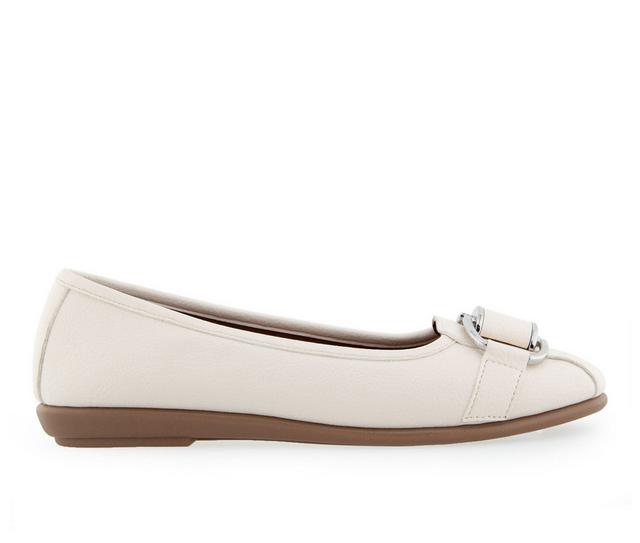 Women's Aerosoles Bentley Flats in Eggnog color