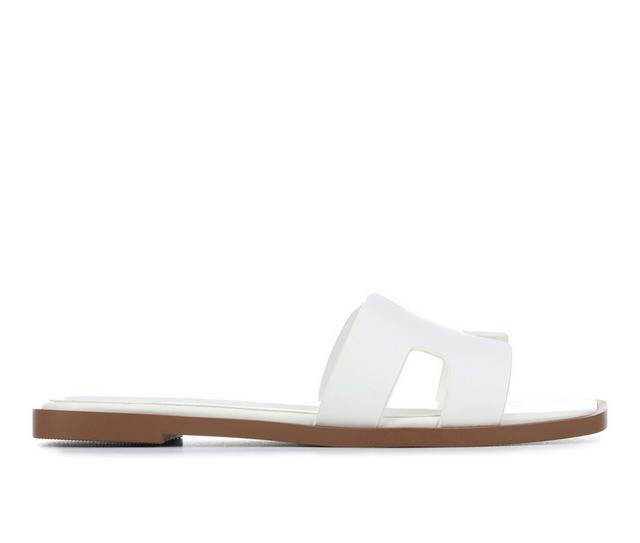 Women's Solanz Salvia Sandals in White color