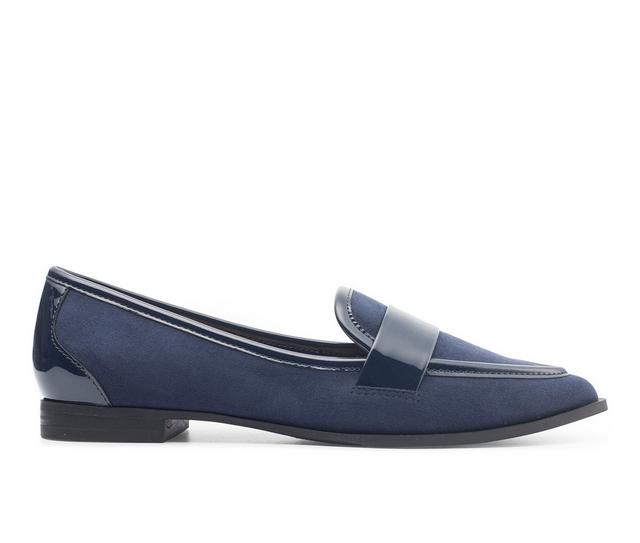 Women's Me Too Alyza Loafers in Navy color