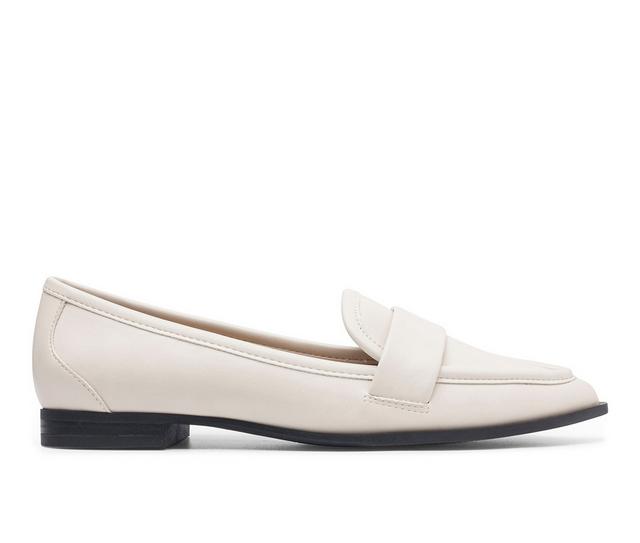 Women's Me Too Alyza Loafers in Oat Latte color