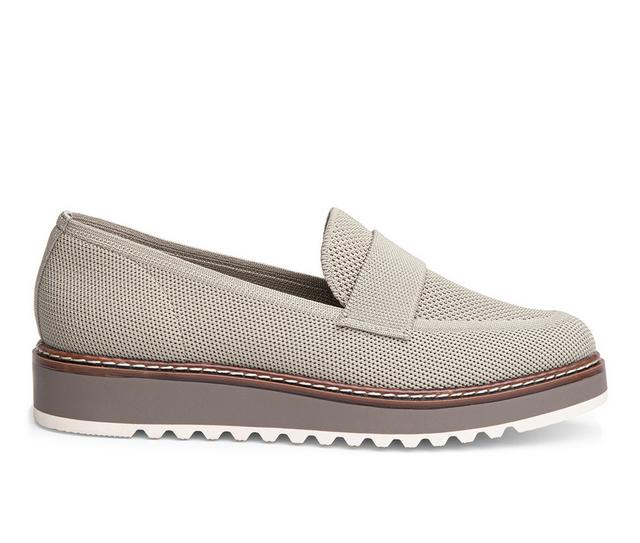 Women's Me Too Arely Loafers in Taupey color