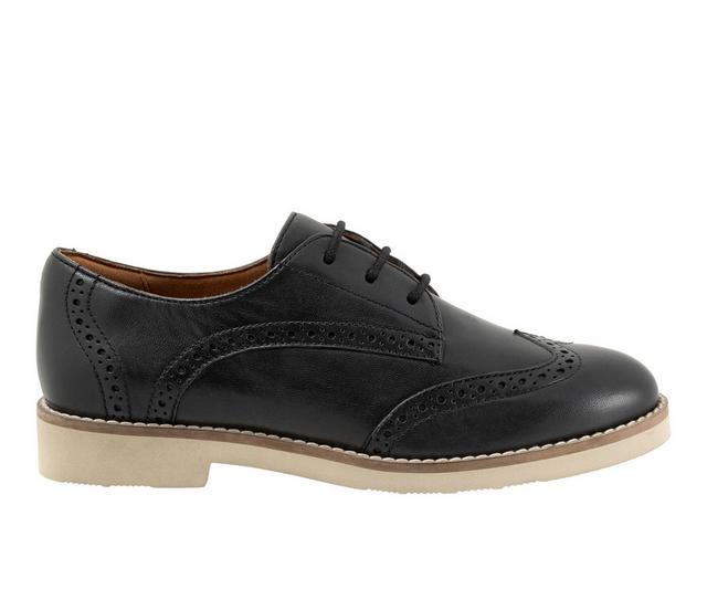 Women's Softwalk Willet Oxfords in Black color