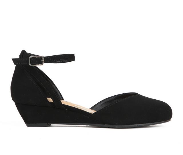 Women's City Classified Edan Wedges in Black color