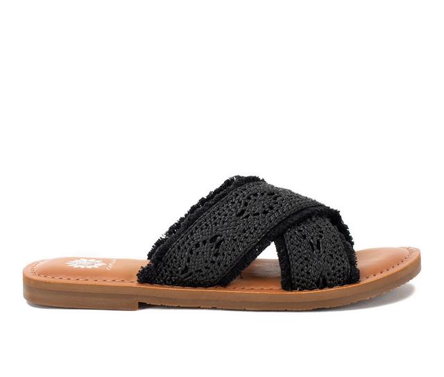 Women's Yellow Box Deska Sandals in Black color