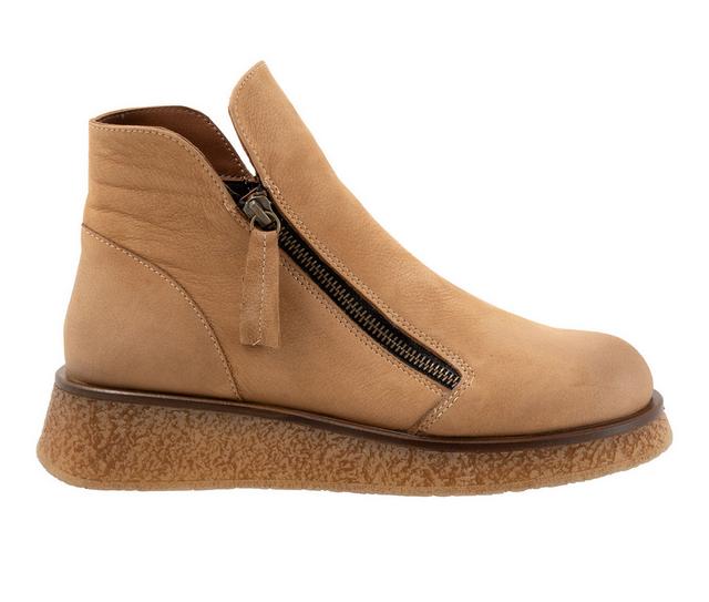 Women's Bueno Phoenix Wedge Booties in Desert Nubuck color