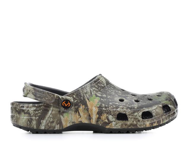 Adults' Crocs Classic Realtree APX Clogs in Camo color