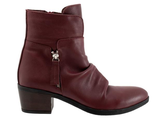 Women's Bueno Colbie Heeled Booties in Plum color