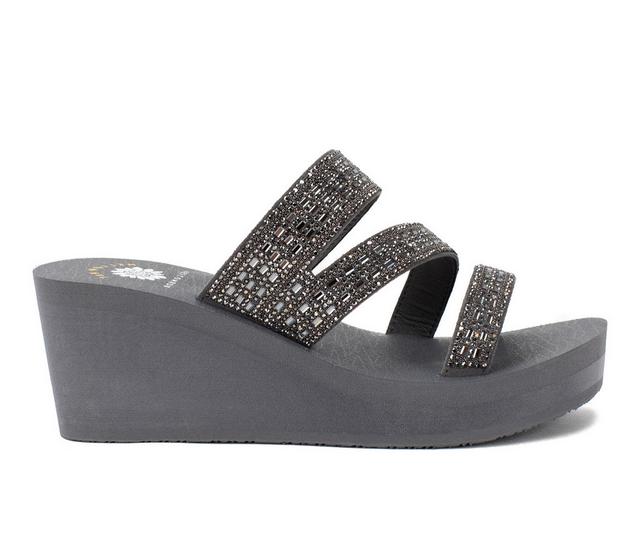 Women's Yellow Box Witley Sandals in Gray color