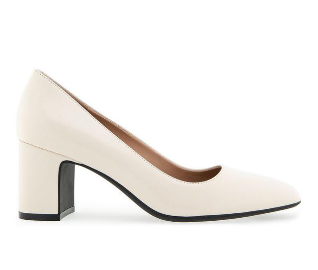 Women's Aerosoles Minetta Pumps in Eggnog Leather color