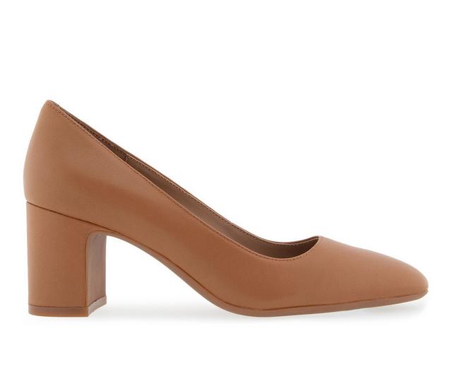 Women's Aerosoles Minetta Pumps in Tan Leather color