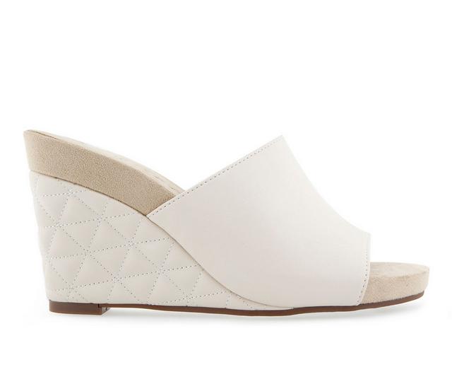 Women's Aerosoles Pierce Wedge Sandals in Eggnog color