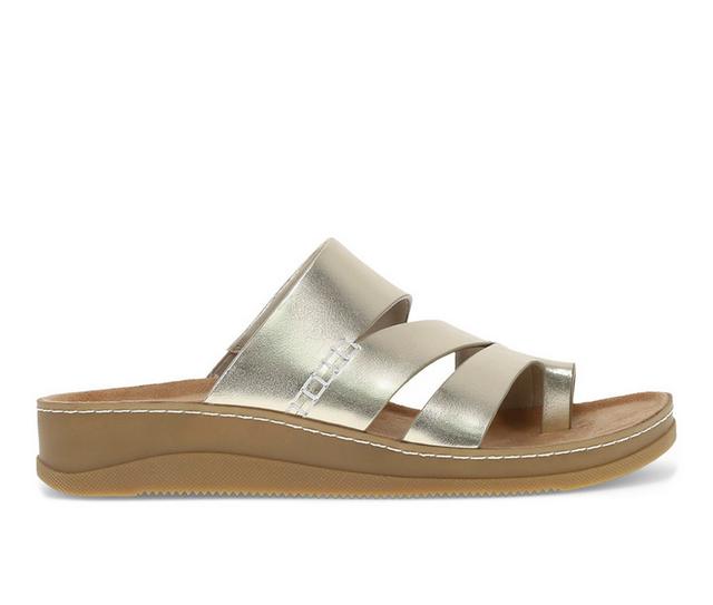 Women's Baretraps Fresha Wedge Sandals in Gold color