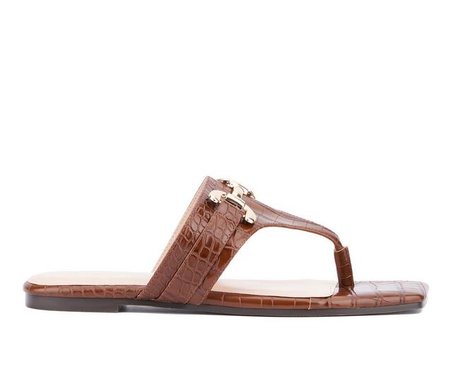 Women's Fashion to Figure Saralyn Flip-Flops in Brown Croc W color