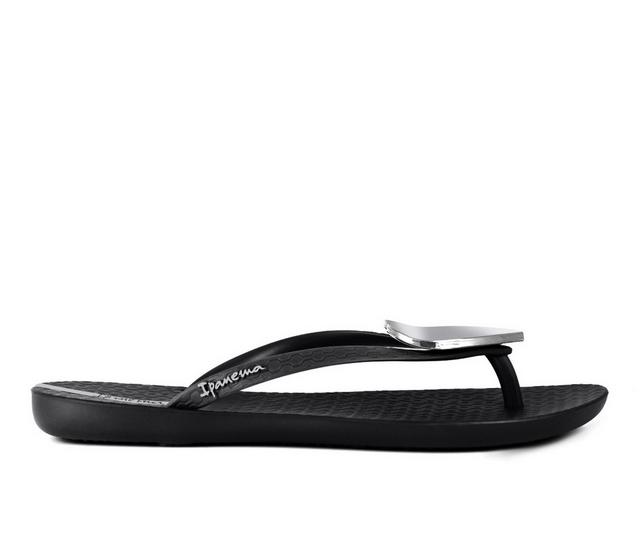 Women's Ipanema Wave Heart Flip-Flops in Black color