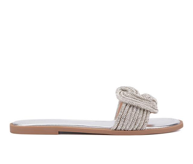 Women's Fashion to Figure Tammy Sandals in Silver Wide color