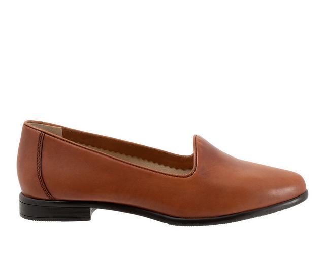 Women's Trotters Liz Lux Flats in Brown color