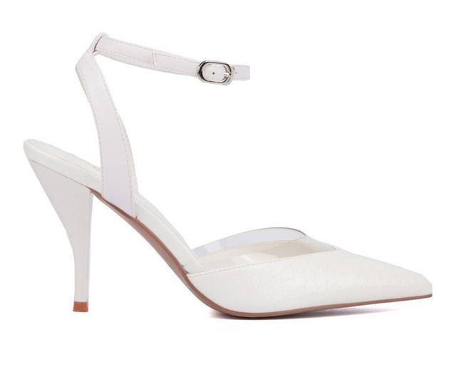 Women's Torgeis Willow Pumps in White color