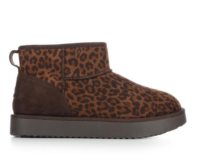 Women's Makalu Zhuri Boots in Leopard color