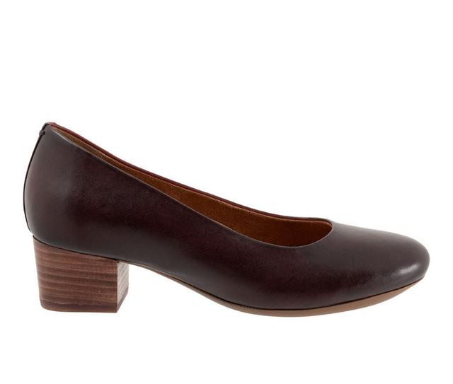 Women's Softwalk Lynn Pumps in Cherry color